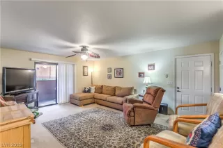 Photo #3: 2116205 Listing