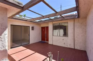 Photo #1: 2116239 Listing 