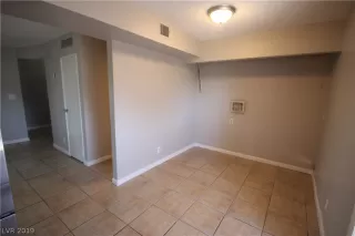 Photo #3: 2116345 Listing