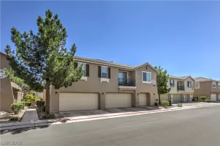 Photo #1: 2116362 Listing