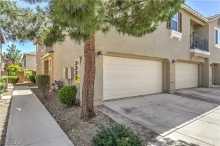 Photo #2: 2116362 Listing