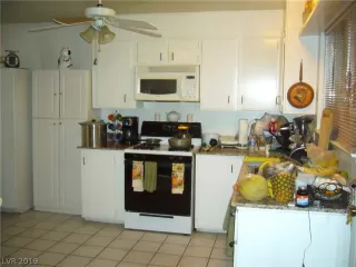 Photo #6: 2116398 Listing 