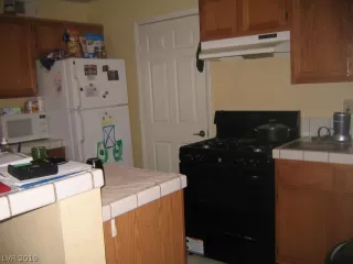 Photo #2: 2116449 Listing 