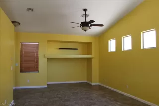 Photo #6: 2116474 Listing