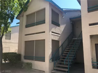 Photo #1: 2116520 Listing