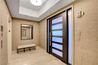 Photo #3: 2117631 Listing