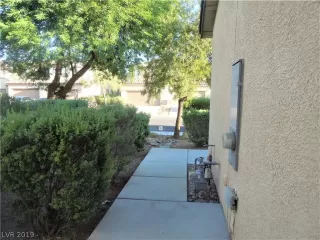 Photo #4: 2117684 Listing 