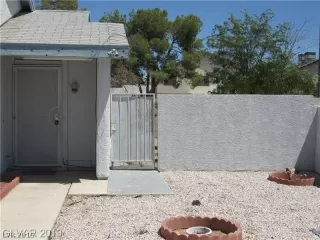 Photo #3: 2117714 Listing