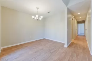 Photo #3: 2117725 Listing 