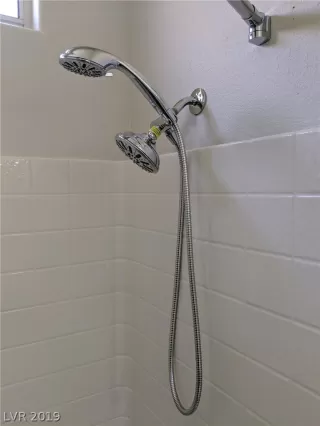 Photo #1: 2117778 Listing 