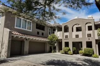 Photo #2: 2117784 Listing