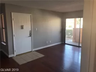 Photo #2: 2117813 Listing