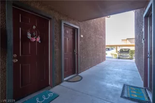 Photo #4: 2117969 Listing