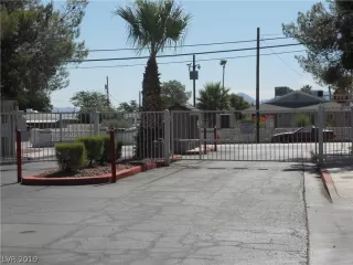 Photo #1: 2117996 Listing