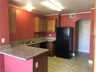 Photo #4: 2118019 Listing 