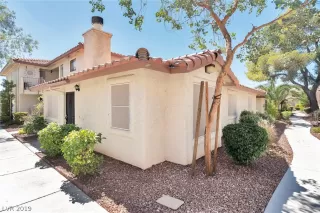 Photo #4: 2118021 Listing