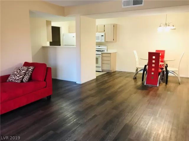 MLS: 2118092 Condo For Sale