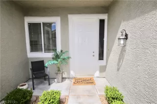 Photo #4: 2118121 Listing 