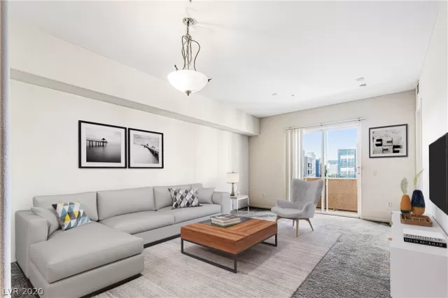 MLS: 2118212 Condo For Sale