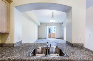 Photo #2: 2118212 Listing