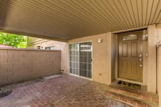 Photo #2: 2118265 Listing