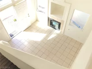 Photo #3: 2118269 Listing 