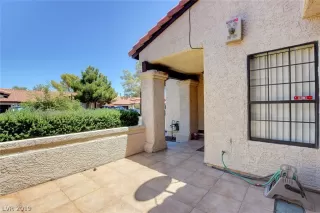 Photo #5: 2118272 Listing