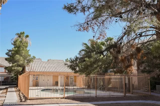 MLS: 2118301 Condo For Sale