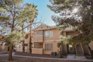 Photo #1: 2118301 Listing 