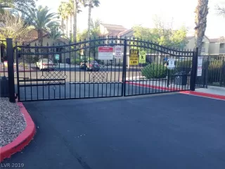 Photo #1: 2118302 Listing 