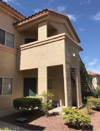 Photo #1: 2118398 Listing