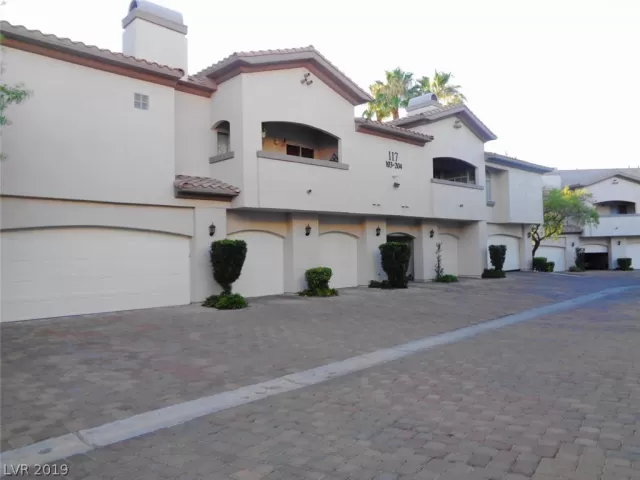 MLS: 2118415 Condo For Sale