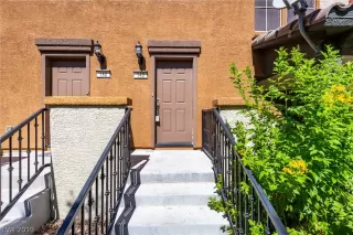 Photo #4: 2118424 Listing