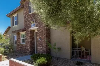 Photo #1: 2118433 Listing