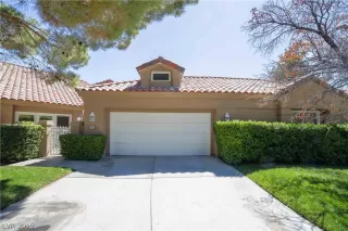 Photo #1: 2118477 Listing 