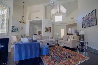 Photo #6: 2118477 Listing 