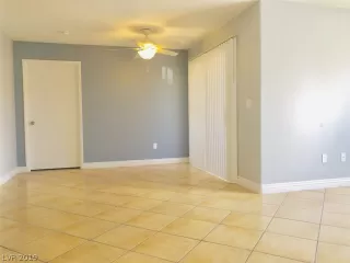 Photo #6: 2118478 Listing 