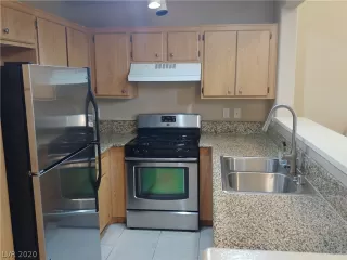 Photo #3: 2118494 Listing 