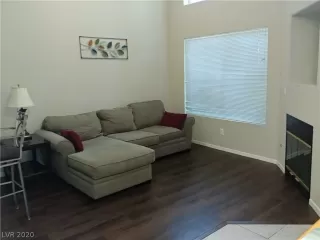 Photo #6: 2118494 Listing 