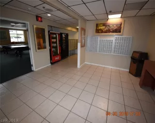 Photo #4: 2118501 Listing 