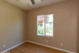 Photo #1: 2118502 Listing 