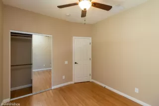 Photo #2: 2118502 Listing 