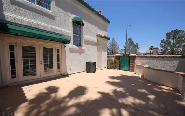 MLS: 2118514 Condo For Sale