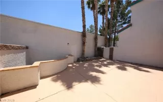 Photo #1: 2118514 Listing 