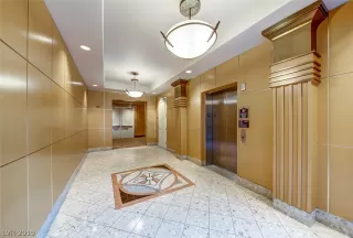 Photo #1: 2118523 Listing