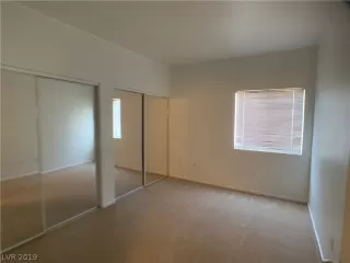 Photo #5: 2118529 Listing 