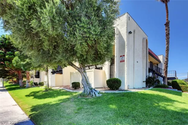 MLS: 2118545 Condo For Sale