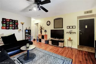 Photo #3: 2118545 Listing 