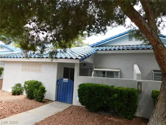 MLS: 2118589 Condo For Sale