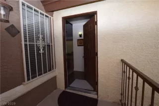 Photo #1: 2118592 Listing